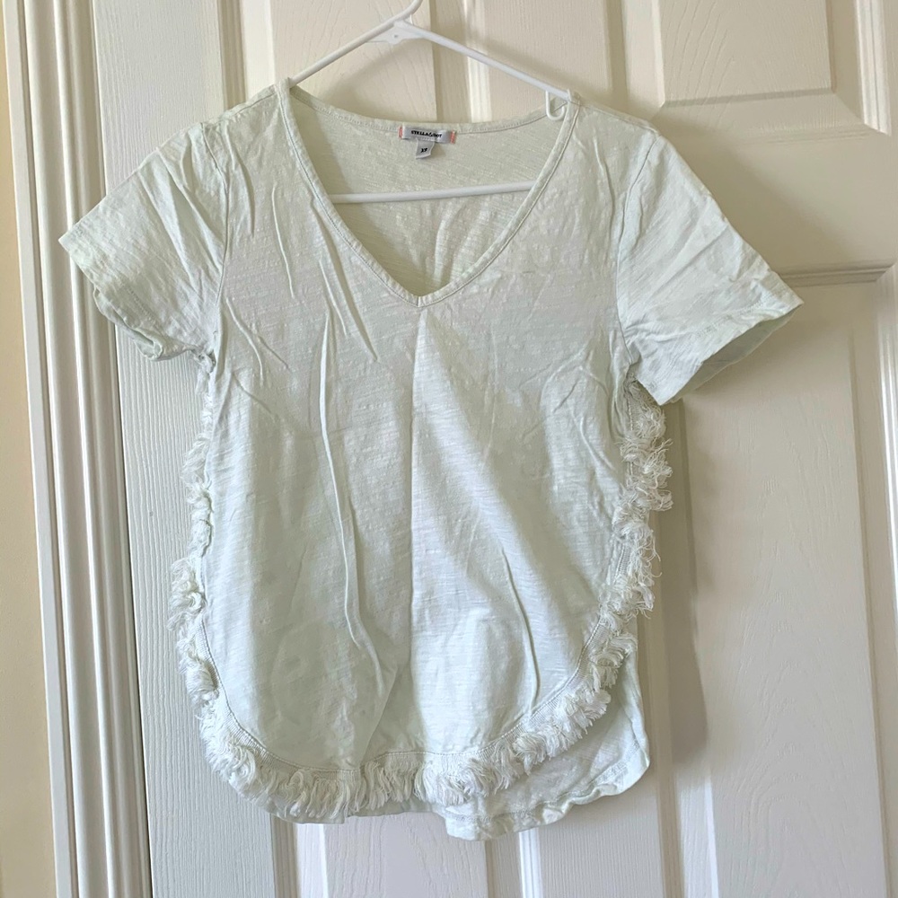 Cute summer white heart neck tshirt